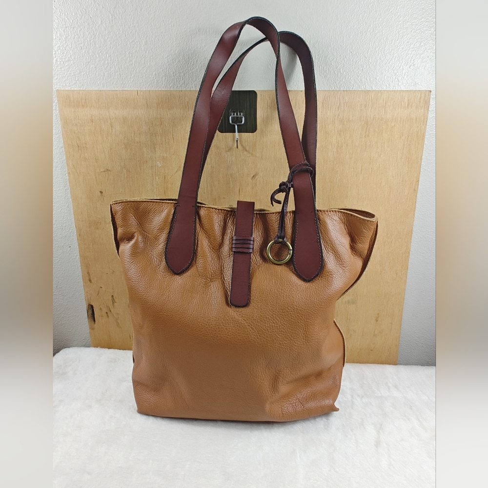 Lucky Brand Large Brown Genuine Leather Tote - Picture 2 of 10